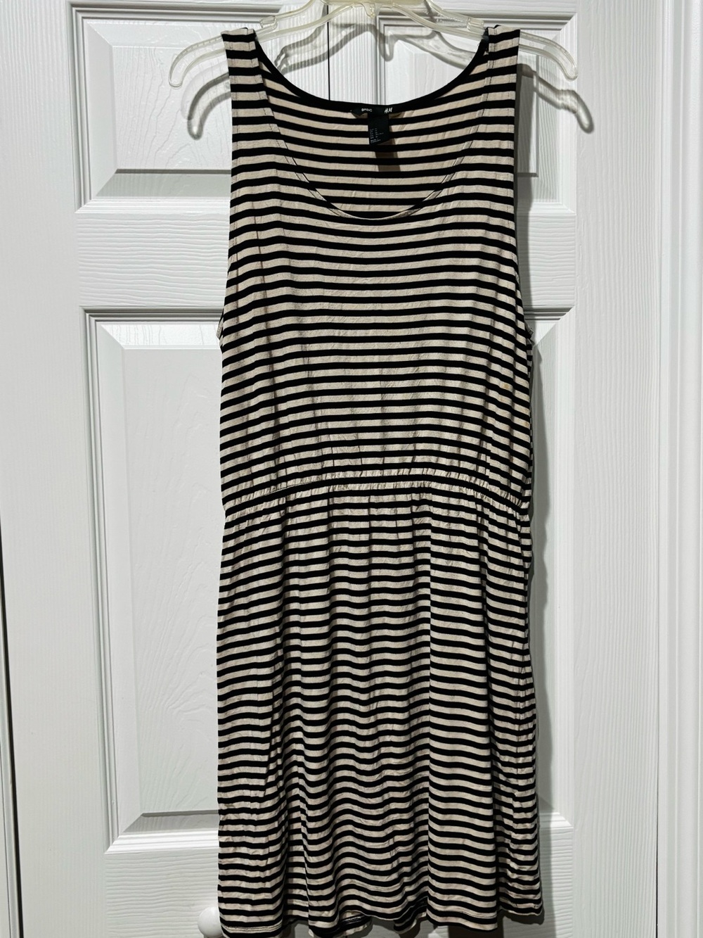 H&M Black and Cream Striped Sleeveless Scoop Neck Dress
